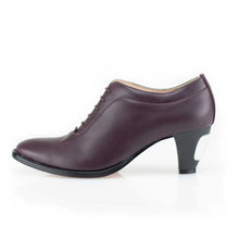 Load image into Gallery viewer, Cross Sword mens high heel Brian shoe in Oxblood from the side