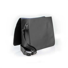 Load image into Gallery viewer, Leather Messenger bag black