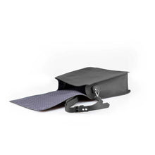 Load image into Gallery viewer, Leather Messenger bag black